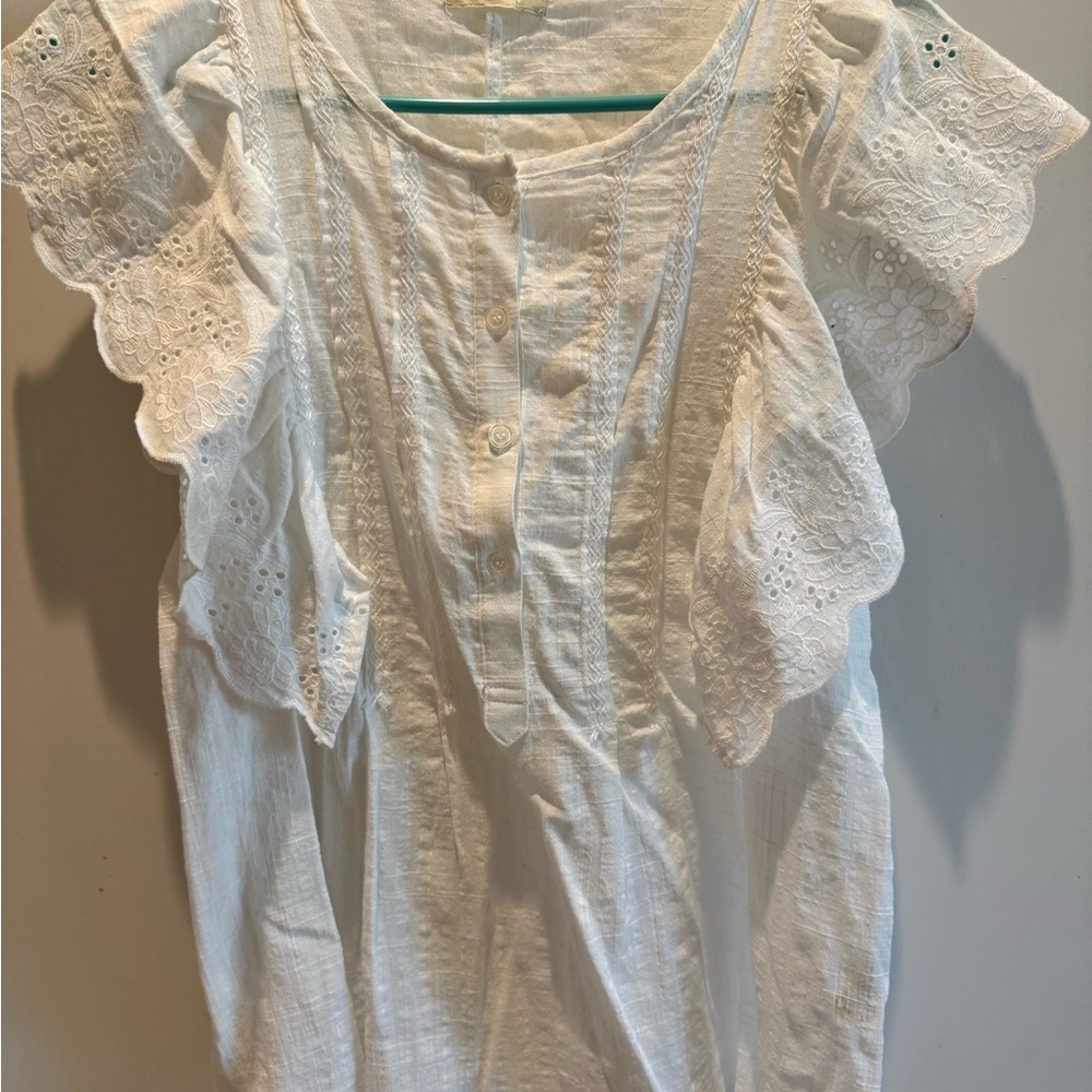 White Eyelet Ruffle Sleeve Top